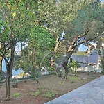 Seaside House For Families With Children Zrnovska Banja, Korcula - 20618 Nyaraló
