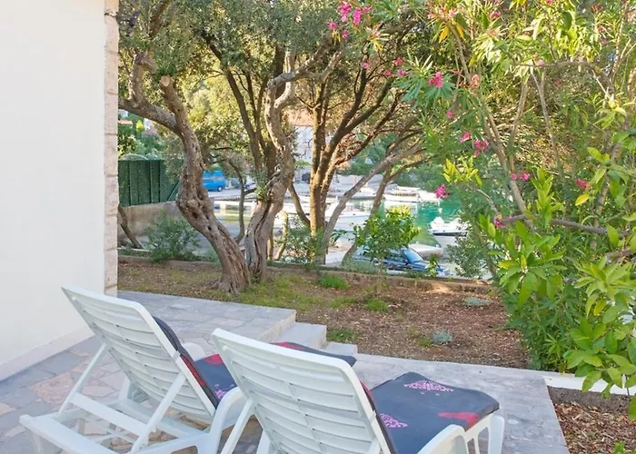 Seaside House For Families With Children Zrnovska Banja, Korcula - 20618 Zrnovo